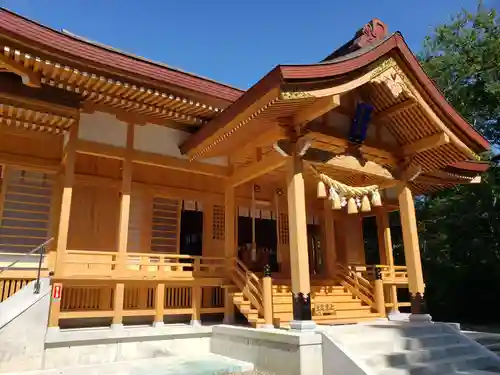 春日神社の本殿