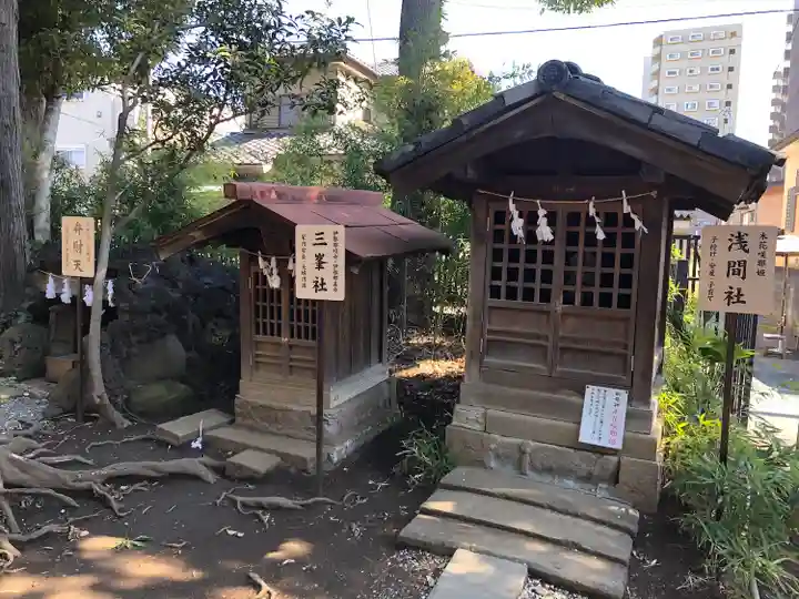 鳩ヶ谷氷川神社の末社・摂社