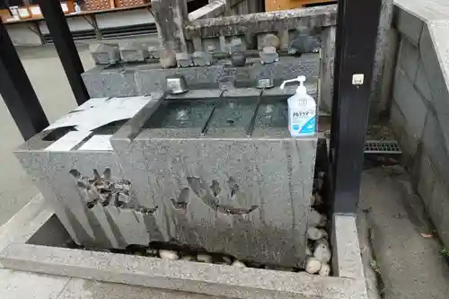 田村神社の手水舎