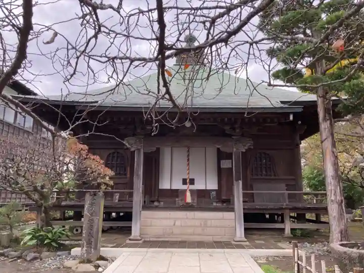 極楽寺(霊鷲山感應院極楽律寺)の本殿・本堂