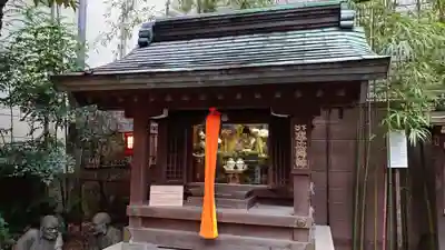 正寶院（飛不動尊）の末社・摂社