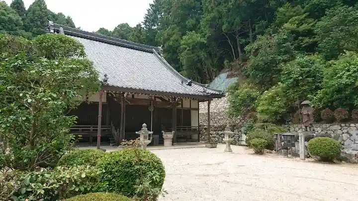 船宿寺の本殿・本堂