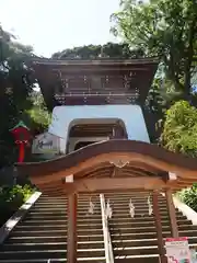 江島神社の山門