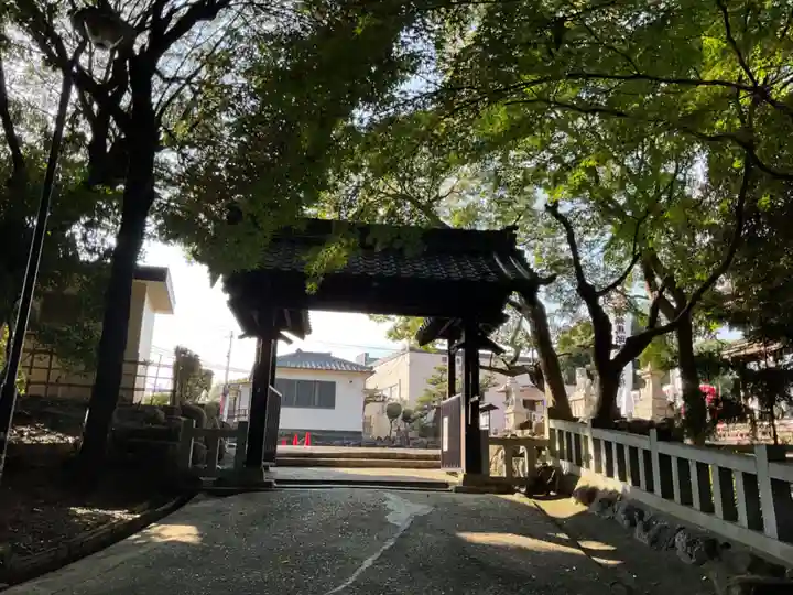 龍泉寺の山門・神門