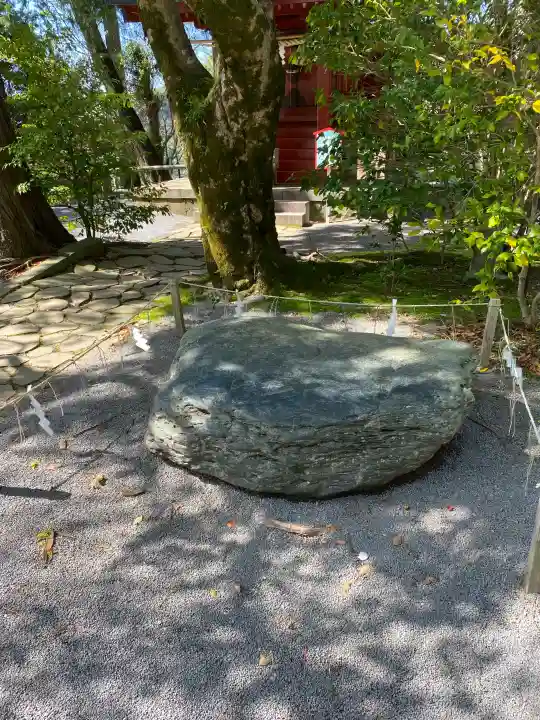 伊豆山神社の{uncategorized: "未分類", other: "その他", undefined: "問題あり", building: "その他建物", grave: "お墓", sacred_gate: "鳥居", guardian: "狛犬", statue: "像", buddha: "仏像", history: "歴史", nature: "自然", garden: "庭園", animal: "動物", pagoda: "塔", temizu: "手水舎", mountain_gate: "山門・神門", sanctuary: "本殿・本堂", subordinate: "末社・摂社", art: "芸術", scenery: "景色", jizo: "地蔵", ema: "絵馬", goshuin: "御朱印", omikuji: "おみくじ", items: "授与品その他", amulet: "お守り", goshuincho: "御朱印帳", eats: "食事", festival: "お祭り", votive_dance: "神楽", shichigosan: "七五三参", wedding: "結婚式", experience: "体験その他", initially: "初詣", around: "周辺", anti_infection: "感染症対策"}