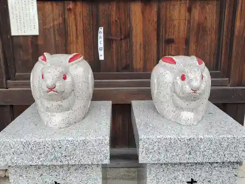 三尾神社の狛犬