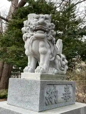 月寒神社の狛犬