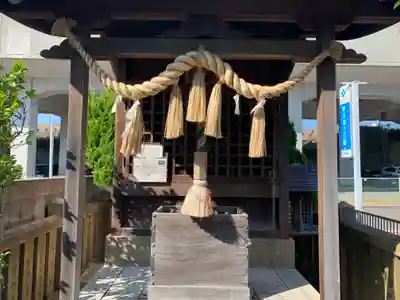 腕塚神社の本殿・本堂