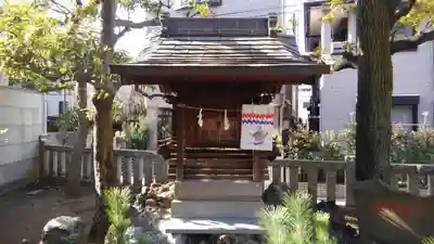 綾瀬稲荷神社の末社・摂社