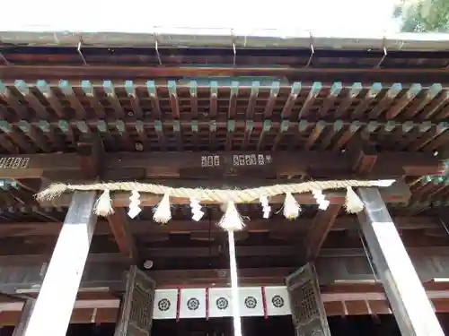 豊川進雄神社の本殿