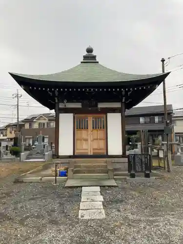 六斎堂の本殿・本堂