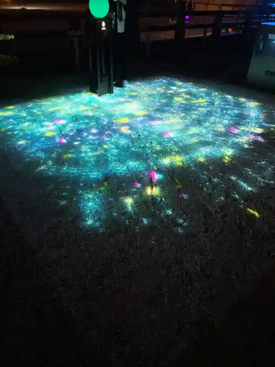 平安神宮の{uncategorized: "未分類", other: "その他", undefined: "問題あり", building: "その他建物", grave: "お墓", sacred_gate: "鳥居", guardian: "狛犬", statue: "像", buddha: "仏像", history: "歴史", nature: "自然", garden: "庭園", animal: "動物", pagoda: "塔", temizu: "手水舎", mountain_gate: "山門・神門", sanctuary: "本殿・本堂", subordinate: "末社・摂社", art: "芸術", scenery: "景色", jizo: "地蔵", ema: "絵馬", goshuin: "御朱印", omikuji: "おみくじ", items: "授与品その他", amulet: "お守り", goshuincho: "御朱印帳", eats: "食事", festival: "お祭り", votive_dance: "神楽", shichigosan: "七五三参", wedding: "結婚式", experience: "体験その他", initially: "初詣", around: "周辺", anti_infection: "感染症対策"}