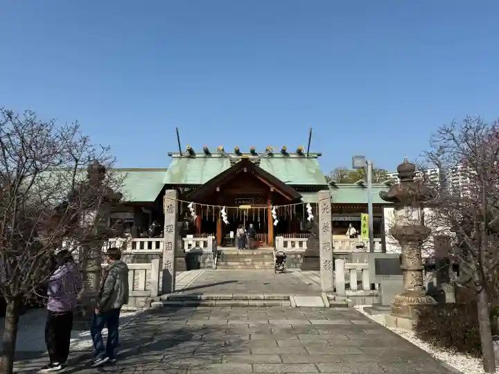 石濱神社の{uncategorized: "未分類", other: "その他", undefined: "問題あり", building: "その他建物", grave: "お墓", sacred_gate: "鳥居", guardian: "狛犬", statue: "像", buddha: "仏像", history: "歴史", nature: "自然", garden: "庭園", animal: "動物", pagoda: "塔", temizu: "手水舎", mountain_gate: "山門・神門", sanctuary: "本殿・本堂", subordinate: "末社・摂社", art: "芸術", scenery: "景色", jizo: "地蔵", ema: "絵馬", goshuin: "御朱印", omikuji: "おみくじ", items: "授与品その他", amulet: "お守り", goshuincho: "御朱印帳", eats: "食事", festival: "お祭り", votive_dance: "神楽", shichigosan: "七五三参", wedding: "結婚式", experience: "体験その他", initially: "初詣", around: "周辺", anti_infection: "感染症対策"}