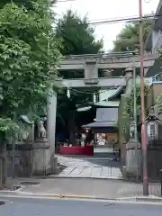 小野照崎神社の鳥居