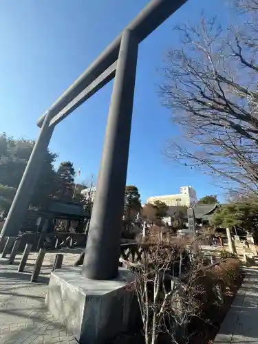 四柱神社の{uncategorized: "未分類", other: "その他", undefined: "問題あり", building: "その他建物", grave: "お墓", sacred_gate: "鳥居", guardian: "狛犬", statue: "像", buddha: "仏像", history: "歴史", nature: "自然", garden: "庭園", animal: "動物", pagoda: "塔", temizu: "手水舎", mountain_gate: "山門・神門", sanctuary: "本殿・本堂", subordinate: "末社・摂社", art: "芸術", scenery: "景色", jizo: "地蔵", ema: "絵馬", goshuin: "御朱印", omikuji: "おみくじ", items: "授与品その他", amulet: "お守り", goshuincho: "御朱印帳", eats: "食事", festival: "お祭り", votive_dance: "神楽", shichigosan: "七五三参", wedding: "結婚式", experience: "体験その他", initially: "初詣", around: "周辺", anti_infection: "感染症対策"}