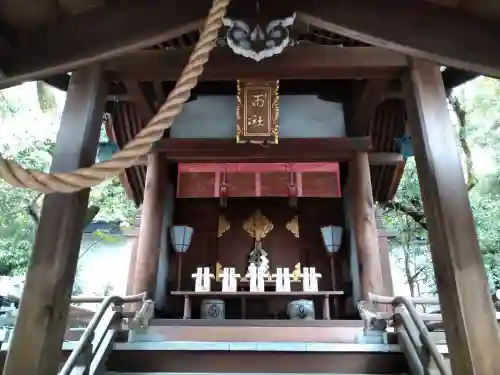 岡崎神社の末社・摂社