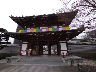 伝通院の山門・神門