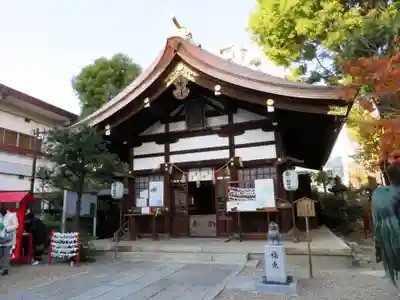 三輪神社の本殿・本堂