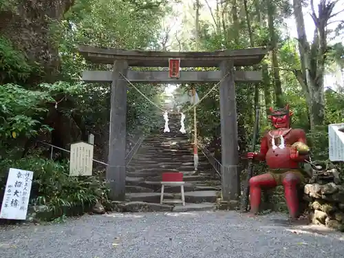 東霧島神社の鳥居