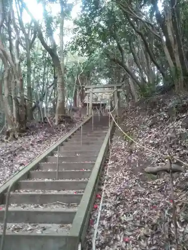 大鳥羽神社の建物その他