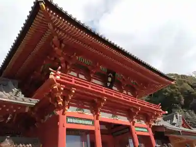 鶴岡八幡宮の山門・神門