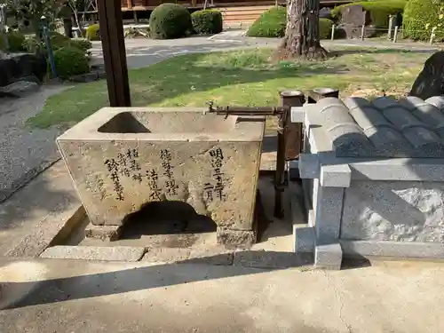 徳林寺の手水舎