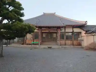 常福寺の本殿・本堂