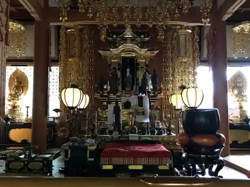 長楽寺の本殿・本堂