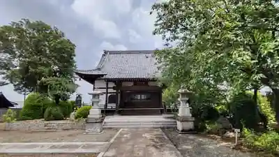 長明寺の本殿