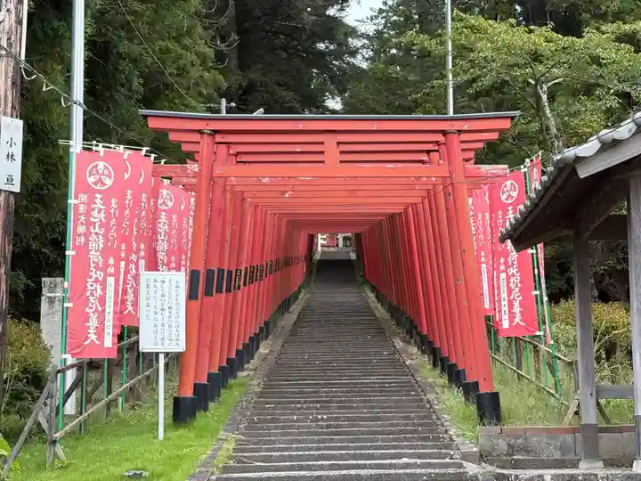 王地山まけきらい稲荷(兵庫県)
