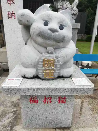 新倉氷川八幡神社の狛犬