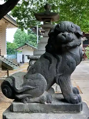 諏訪神社の狛犬