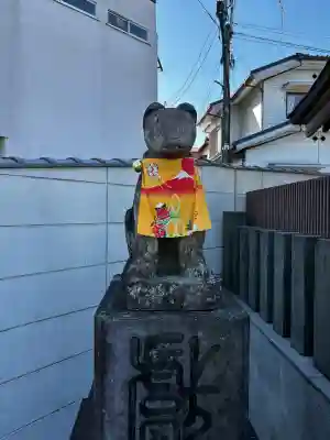 成田山　薬師堂（旧本堂）の{uncategorized: "未分類", other: "その他", undefined: "問題あり", building: "その他建物", grave: "お墓", sacred_gate: "鳥居", guardian: "狛犬", statue: "像", buddha: "仏像", history: "歴史", nature: "自然", garden: "庭園", animal: "動物", pagoda: "塔", temizu: "手水舎", mountain_gate: "山門・神門", sanctuary: "本殿・本堂", subordinate: "末社・摂社", art: "芸術", scenery: "景色", jizo: "地蔵", ema: "絵馬", goshuin: "御朱印", omikuji: "おみくじ", items: "授与品その他", amulet: "お守り", goshuincho: "御朱印帳", eats: "食事", festival: "お祭り", votive_dance: "神楽", shichigosan: "七五三参", wedding: "結婚式", experience: "体験その他", initially: "初詣", around: "周辺", anti_infection: "感染症対策"}