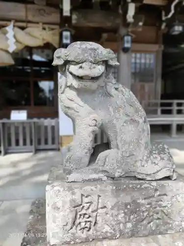 相模国総社六所神社の狛犬