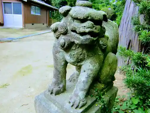 浅間神社の狛犬