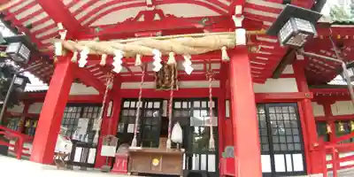 市原稲荷神社の本殿・本堂