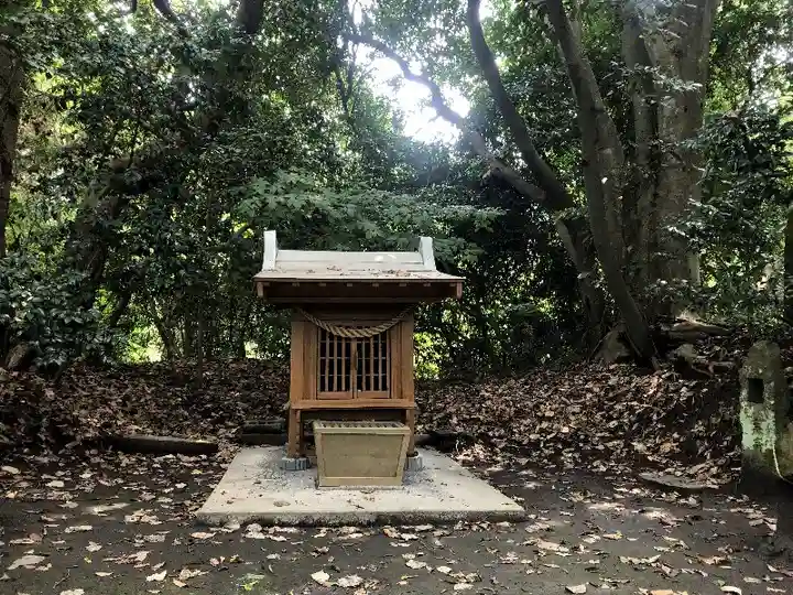 牛根麓稲荷神社のその他建物