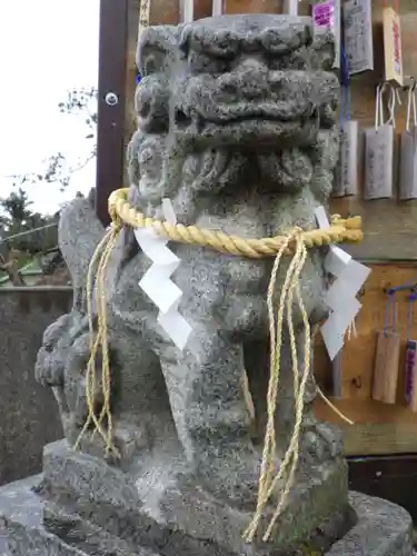 富士ヶ峰神社の狛犬