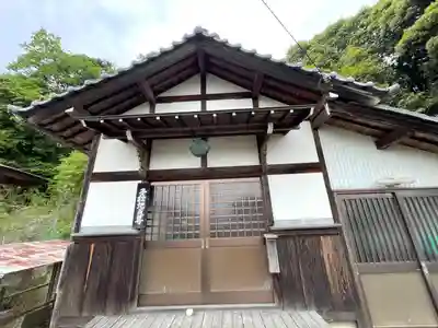 三ツ橋地蔵堂(滋賀県)