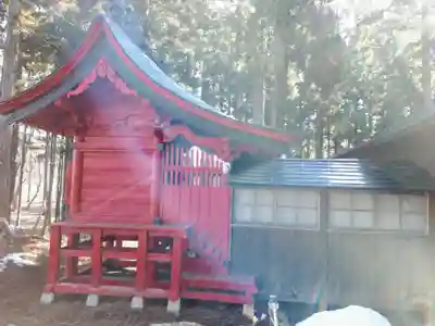 藤沢稲荷神社の本殿・本堂