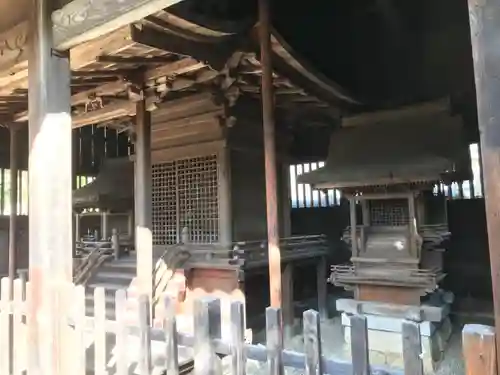 本蓮寺の本殿