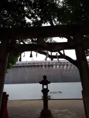 休ヶ岡八幡宮（薬師寺境内社）の鳥居