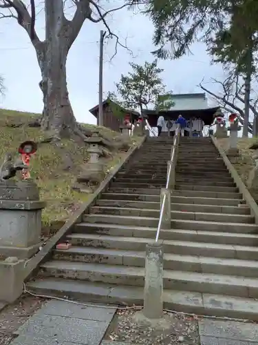 鶴ケ城稲荷神社の本殿