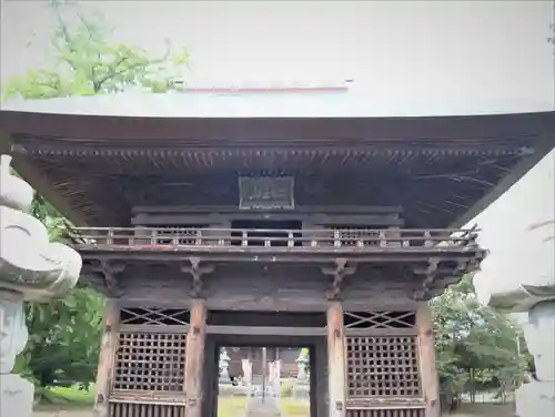 滿願寺の山門