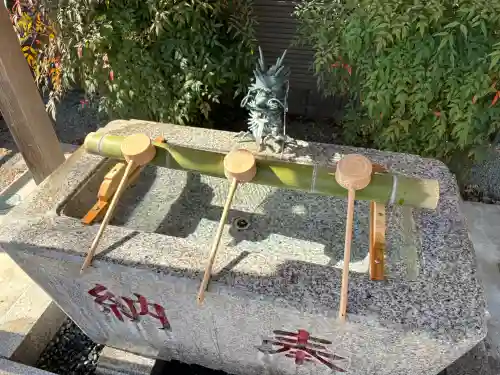 二宮神社の{uncategorized: "未分類", other: "その他", undefined: "問題あり", building: "その他建物", grave: "お墓", sacred_gate: "鳥居", guardian: "狛犬", statue: "像", buddha: "仏像", history: "歴史", nature: "自然", garden: "庭園", animal: "動物", pagoda: "塔", temizu: "手水舎", mountain_gate: "山門・神門", sanctuary: "本殿・本堂", subordinate: "末社・摂社", art: "芸術", scenery: "景色", jizo: "地蔵", ema: "絵馬", goshuin: "御朱印", omikuji: "おみくじ", items: "授与品その他", amulet: "お守り", goshuincho: "御朱印帳", eats: "食事", festival: "お祭り", votive_dance: "神楽", shichigosan: "七五三参", wedding: "結婚式", experience: "体験その他", initially: "初詣", around: "周辺", anti_infection: "感染症対策"}