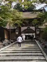 高野山金剛峯寺の山門・神門