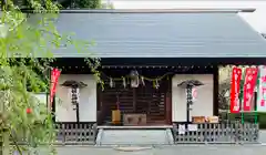 母智丘神社の本殿