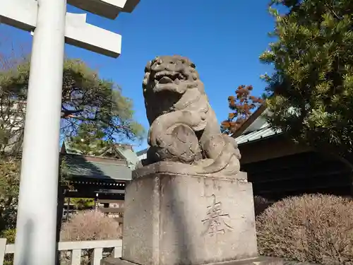 大棚・中川杉山神社の狛犬