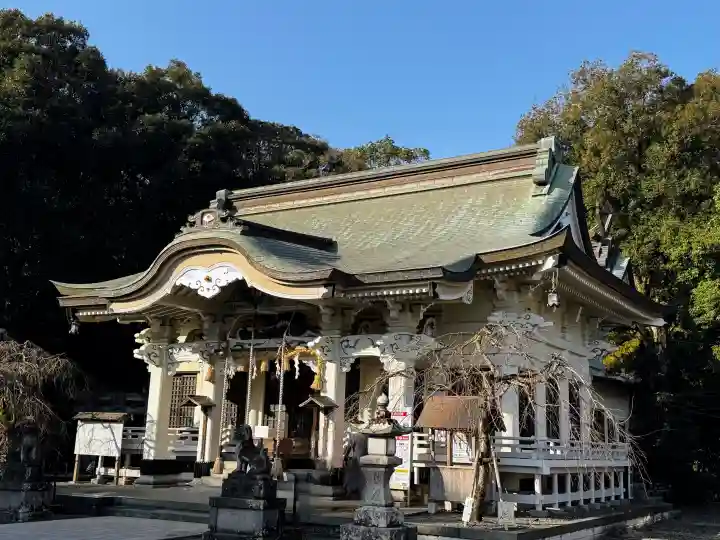 武雄神社の{uncategorized: "未分類", other: "その他", undefined: "問題あり", building: "その他建物", grave: "お墓", sacred_gate: "鳥居", guardian: "狛犬", statue: "像", buddha: "仏像", history: "歴史", nature: "自然", garden: "庭園", animal: "動物", pagoda: "塔", temizu: "手水舎", mountain_gate: "山門・神門", sanctuary: "本殿・本堂", subordinate: "末社・摂社", art: "芸術", scenery: "景色", jizo: "地蔵", ema: "絵馬", goshuin: "御朱印", omikuji: "おみくじ", items: "授与品その他", amulet: "お守り", goshuincho: "御朱印帳", eats: "食事", festival: "お祭り", votive_dance: "神楽", shichigosan: "七五三参", wedding: "結婚式", experience: "体験その他", initially: "初詣", around: "周辺", anti_infection: "感染症対策"}