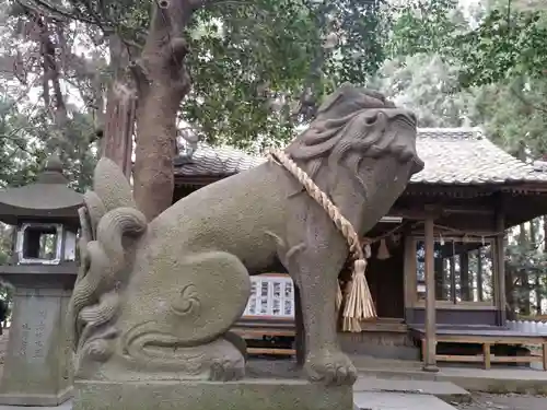 群塚神社の狛犬